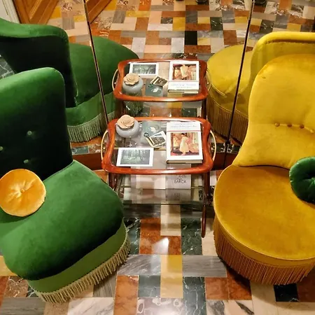 Appartamento La Casa Degli Specchi *