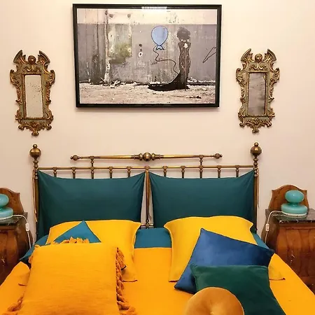 La Casa Degli Specchi アパート