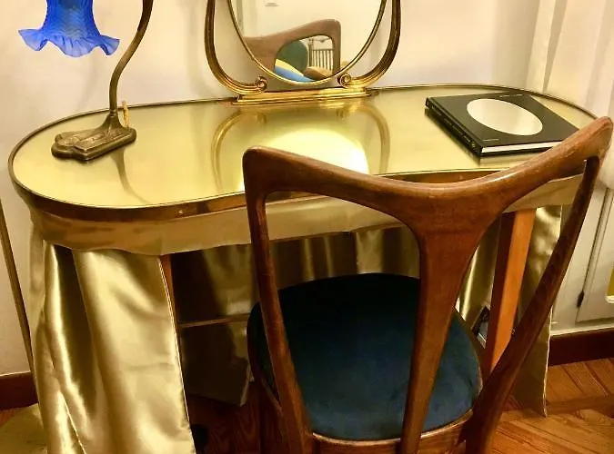 La Casa Degli Specchi * トリノ