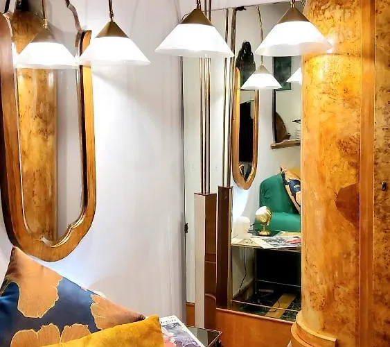 La Casa Degli Specchi アパート トリノ