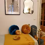 La Casa Degli Specchi *
