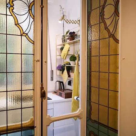 La Casa Degli Specchi Turín
